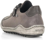 Women's Liv 02 Sneaker