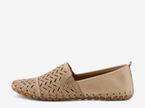 Women's Kapri Flat