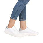 Women's Shawna