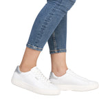 Women's Shawna